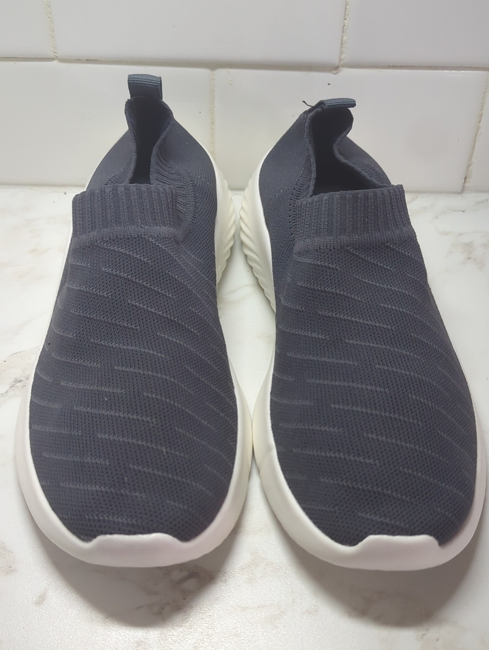 WOMEN SNEAKERS